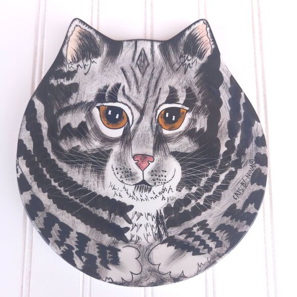 Nina Lyman Other - Vintage Cats by Nina Lyman 8” Gray Tabby Cat Face Plate Amber Eyes Ceramic